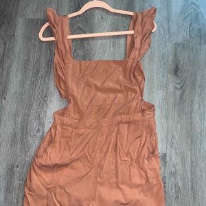 Short overalls! Sandy color!